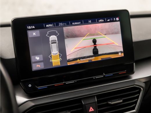 Seat Leon 1.5 TSI Sport 150Pk (VIRTUAL COCKPIT, APPLE CARPLAY, GROOT NAVI, TREKHAAK, CAMERA, SPORTSTOELEN, ... ActivLease financial lease