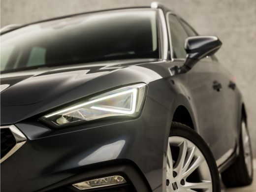 Seat Leon 1.5 TSI Sport 150Pk (VIRTUAL COCKPIT, APPLE CARPLAY, GROOT NAVI, TREKHAAK, CAMERA, SPORTSTOELEN, ... ActivLease financial lease