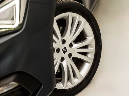 Seat Leon 1.5 TSI Sport 150Pk (VIRTUAL COCKPIT, APPLE CARPLAY, GROOT NAVI, TREKHAAK, CAMERA, SPORTSTOELEN, ... ActivLease financial lease