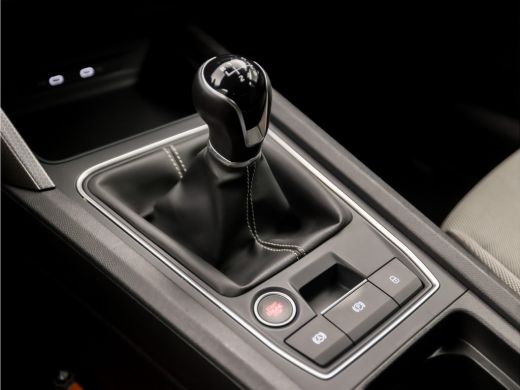 Seat Leon 1.5 TSI Sport 150Pk (VIRTUAL COCKPIT, APPLE CARPLAY, GROOT NAVI, TREKHAAK, CAMERA, SPORTSTOELEN, ... ActivLease financial lease