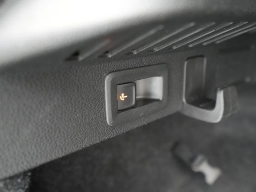 Skoda Kamiq 1.0 TSI 115pk Sport Business Navi via app Wegkl. trekhaak Stoelverwarming Clima 65 ActivLease financial lease