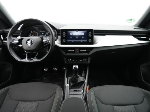 Skoda Kamiq 1.0 TSI 115pk Sport Business Navi via app Wegkl. trekhaak Stoelverwarming Clima 65 ActivLease financial lease