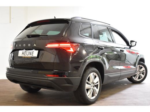 Skoda Karoq 1.5 TSI ACT 150PK DSG ELEGANCE VIRTUAL/CAMERA/CARPLAY ActivLease financial lease