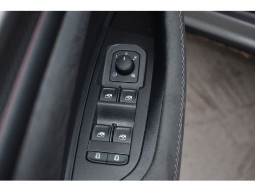 Skoda Kodiaq 204PK 1.5 TSI PHEV Sportline Business | TREKHAAK | STOEL + STUURVERW. | APP. CONNECT | CAMERA. AC... ActivLease financial lease