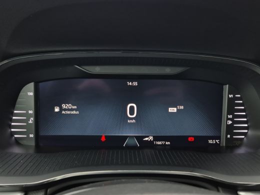 Skoda Octavia Combi 1.0 TSI Business Edition Panoramadak | Digitaal dashboard | Parkeersensoren | 17" Lmv | Cli... ActivLease financial lease