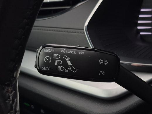 Skoda Octavia Combi 1.0 TSI Business Edition Panoramadak | Digitaal dashboard | Parkeersensoren | 17" Lmv | Cli... ActivLease financial lease