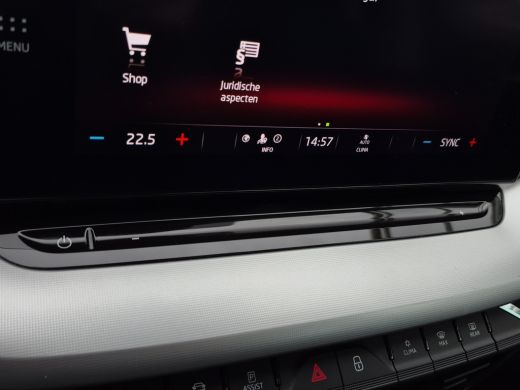 Skoda Octavia Combi 1.0 TSI Business Edition Panoramadak | Digitaal dashboard | Parkeersensoren | 17" Lmv | Cli... ActivLease financial lease