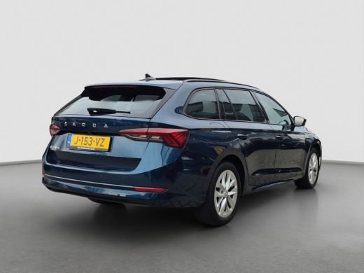 Skoda Octavia Combi 1.0 TSI Business Edition Panoramadak | Digitaal dashboard | Parkeersensoren | 17" Lmv | Cli... ActivLease financial lease