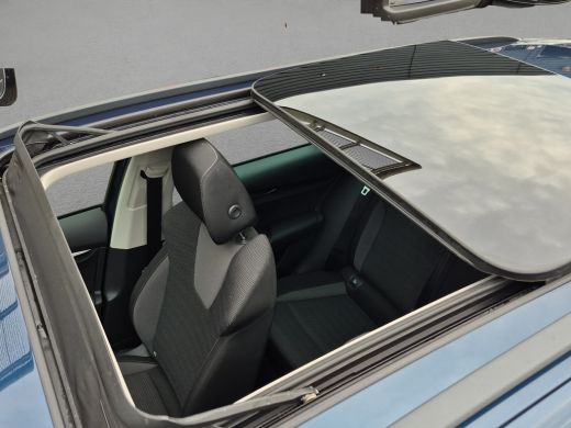 Skoda Octavia Combi 1.0 TSI Business Edition Panoramadak | Digitaal dashboard | Parkeersensoren | 17" Lmv | Cli... ActivLease financial lease