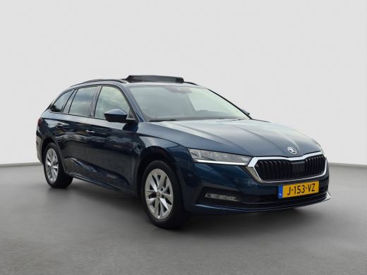 Skoda Octavia Combi 1.0 TSI Business Edition Panoramadak | Digitaal dashboard | Parkeersensoren | 17" Lmv | Cli... ActivLease financial lease