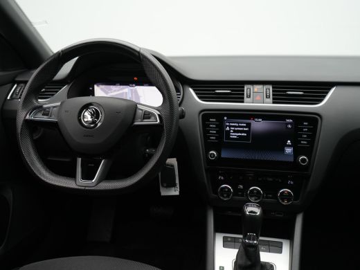 Skoda Octavia Combi 1.5 TSI 150pk DSG Greentech Business Edition Panorama Trekhaak Stoelverwarming Carplay 189 ActivLease financial lease