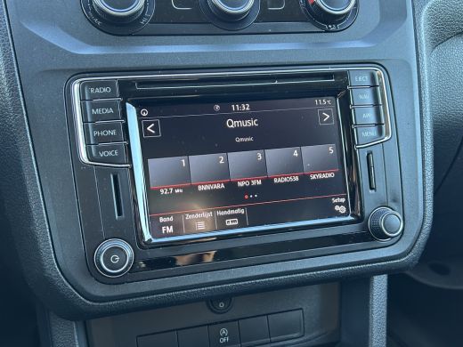 Volkswagen Caddy 2.0 TDI 102 PK / L1H1 / TREKHAAK / AIRCO / CRUISE / NAVI / BLUETOOTH / PDC ActivLease financial lease