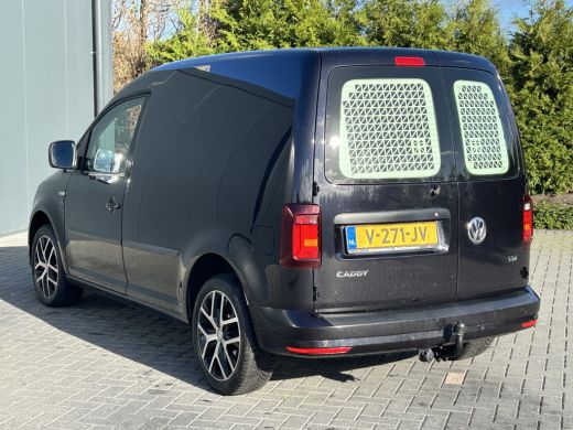Volkswagen Caddy 2.0 TDI 102 PK / L1H1 / TREKHAAK / AIRCO / CRUISE / NAVI / BLUETOOTH / PDC ActivLease financial lease