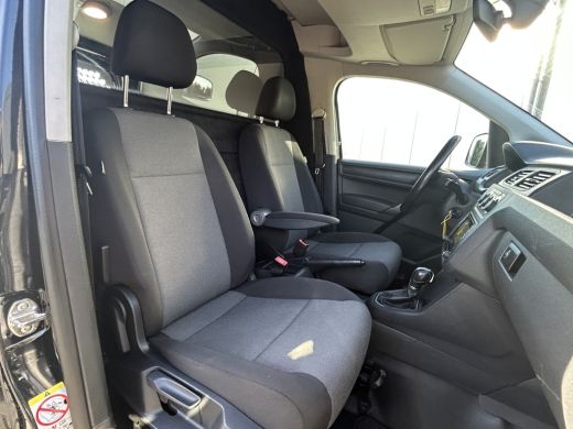 Volkswagen Caddy 2.0 TDI 102 PK / L1H1 / TREKHAAK / AIRCO / CRUISE / NAVI / BLUETOOTH / PDC ActivLease financial lease