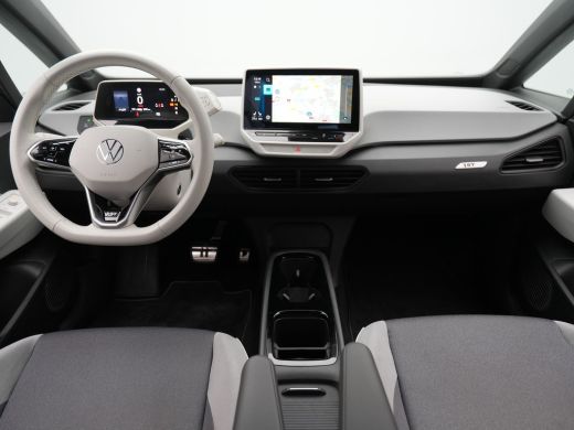 Volkswagen ID.3 First Plus 58 kWh 204pk Navigatie Camera Acc Stoelverwarming Carplay 049 ActivLease financial lease