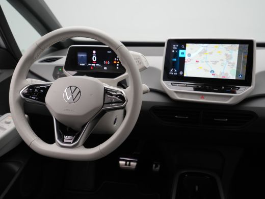 Volkswagen ID.3 First Plus 58 kWh 204pk Navigatie Camera Acc Stoelverwarming Carplay 049 ActivLease financial lease