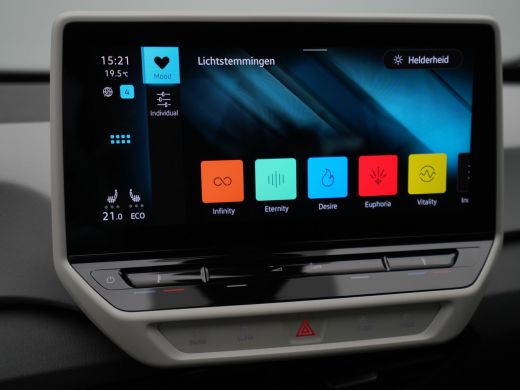 Volkswagen ID.3 First Plus 58 kWh 204pk Navigatie Camera Acc Stoelverwarming Carplay 049 ActivLease financial lease