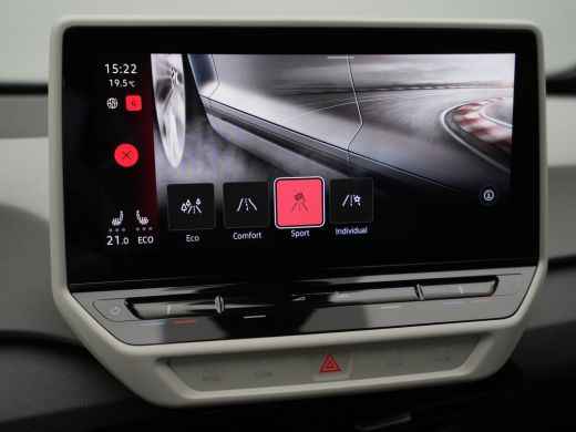 Volkswagen ID.3 First Plus 58 kWh 204pk Navigatie Camera Acc Stoelverwarming Carplay 049 ActivLease financial lease