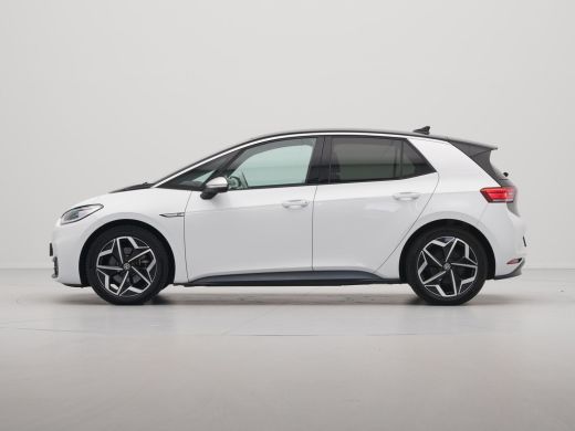 Volkswagen ID.3 First Plus 58 kWh 204pk Navigatie Camera Acc Stoelverwarming Carplay 049 ActivLease financial lease