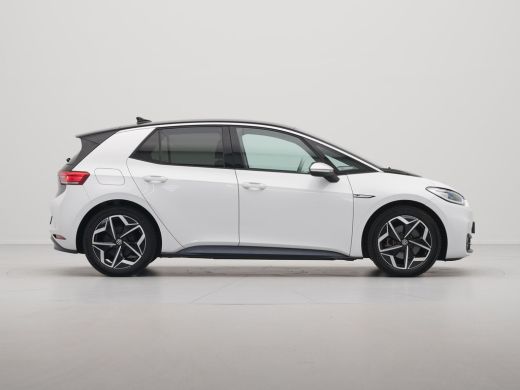 Volkswagen ID.3 First Plus 58 kWh 204pk Navigatie Camera Acc Stoelverwarming Carplay 049 ActivLease financial lease