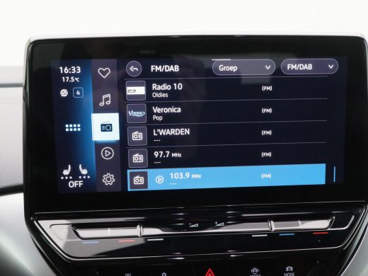 Volkswagen ID.4 First 77 kWh 205 Pk | LED-verlichting | Leder/Alcantara | Adaptive Cruise | Camera | CarPlay | Zw... ActivLease financial lease
