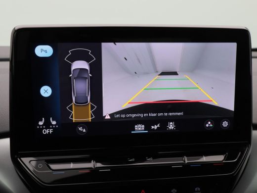 Volkswagen ID.4 First 77 kWh 205 Pk | LED-verlichting | Leder/Alcantara | Adaptive Cruise | Camera | CarPlay | Zw... ActivLease financial lease