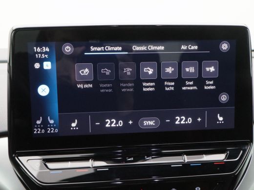 Volkswagen ID.4 First 77 kWh 205 Pk | LED-verlichting | Leder/Alcantara | Adaptive Cruise | Camera | CarPlay | Zw... ActivLease financial lease