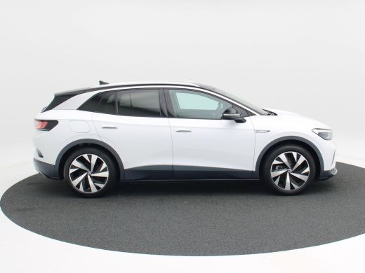 Volkswagen ID.4 First 77 kWh 205 Pk | LED-verlichting | Leder/Alcantara | Adaptive Cruise | Camera | CarPlay | Zw... ActivLease financial lease