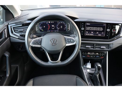 Volkswagen Polo 1.0 TSI Life Edition 95PK | Achteruitrijcamera | Draadloze telefoonlader | Keyless entry/start ActivLease financial lease