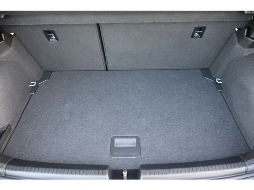 Volkswagen Polo 1.0 TSI Life Edition 95PK | Achteruitrijcamera | Draadloze telefoonlader | Keyless entry/start ActivLease financial lease