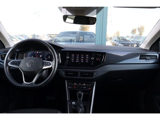 Volkswagen Polo 95PK 1.0 TSI Life Edition | Achteruitrijcamera | Draadloze telefoonlader | Hill hold functie ActivLease financial lease