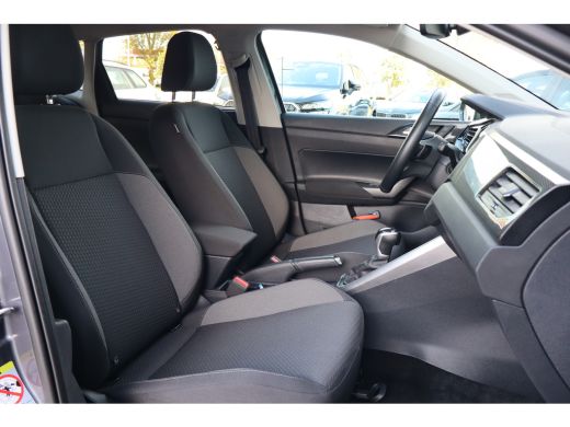 Volkswagen Polo 95PK 1.0 TSI Life Edition | Achteruitrijcamera | Draadloze telefoonlader | Hill hold functie ActivLease financial lease