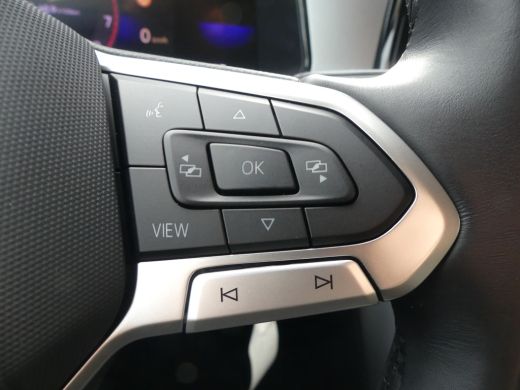 Volkswagen T-Roc 1.0 TSI 110PK Life | ADAPTIVE CRUISE | NAVI | APPLE CARPLAY/ANDROID AUTO | PARKEERSENSOREN V+A | ActivLease financial lease