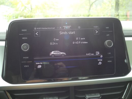 Volkswagen T-Roc 1.0 TSI 110PK Life | ADAPTIVE CRUISE | NAVI | APPLE CARPLAY/ANDROID AUTO | PARKEERSENSOREN V+A | ActivLease financial lease