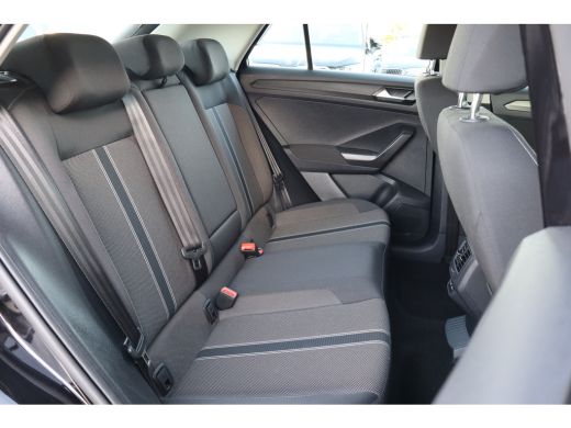 Volkswagen T-Roc 1.0 TSI Style 110PK | Cruise control adaptief | Hill hold functie | Parkeersensor voor en achter ActivLease financial lease