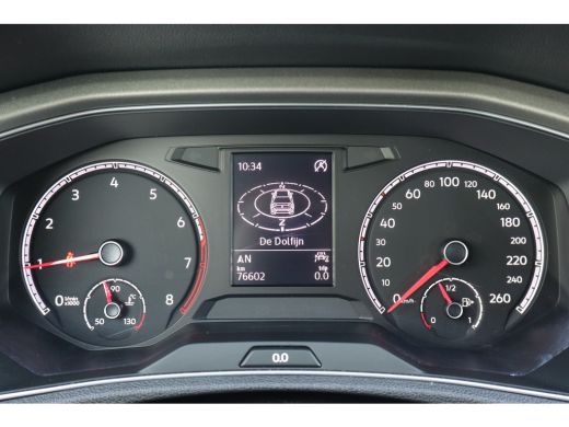 Volkswagen T-Roc 1.0 TSI Style 110PK | Cruise control adaptief | Hill hold functie | Parkeersensor voor en achter ActivLease financial lease