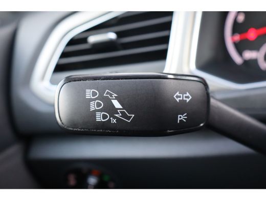 Volkswagen T-Roc 1.0 TSI Style 110PK | Cruise control adaptief | Hill hold functie | Parkeersensor voor en achter ActivLease financial lease