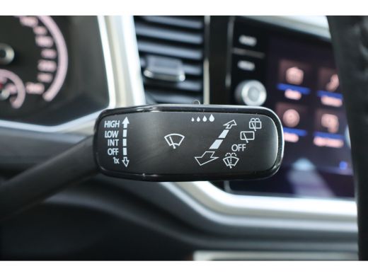 Volkswagen T-Roc 1.0 TSI Style 110PK | Cruise control adaptief | Hill hold functie | Parkeersensor voor en achter ActivLease financial lease