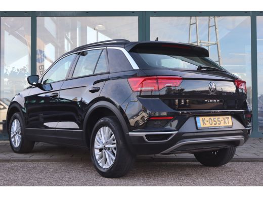 Volkswagen T-Roc 1.0 TSI Style 110PK | Cruise control adaptief | Hill hold functie | Parkeersensor voor en achter ActivLease financial lease