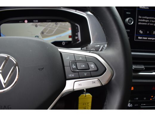 Volkswagen T-Roc 1.5 TSI DSG 150PK STYLE VIRTUAL/IQ-LIGHT/TREKHAAK ActivLease financial lease