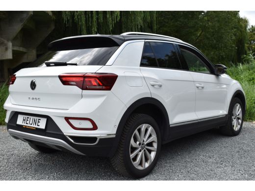 Volkswagen T-Roc 1.5 TSI DSG 150PK STYLE VIRTUAL/IQ-LIGHT/TREKHAAK ActivLease financial lease