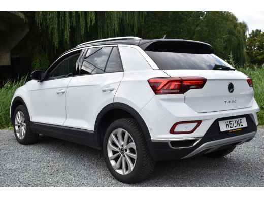 Volkswagen T-Roc 1.5 TSI DSG 150PK STYLE VIRTUAL/IQ-LIGHT/TREKHAAK ActivLease financial lease