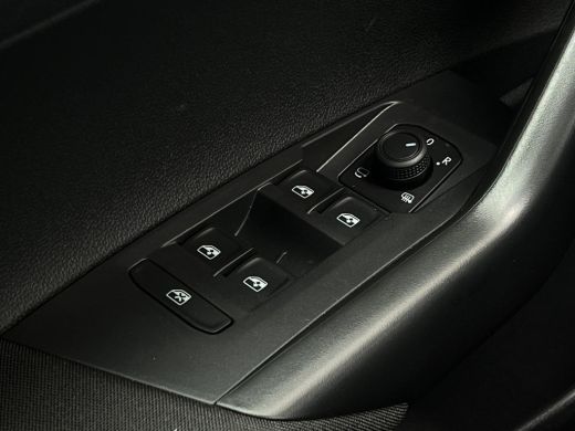 Volkswagen Taigo Life Edition | 'App-Connect' smartphone integratie | 'We Connect Plus' (abonnement 12 maanden) | ... ActivLease financial lease