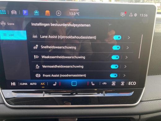 Volkswagen Tiguan 1.5 eHybrid Life Edition | Trekhaak | 18 inch | A.cam | ActivLease financial lease