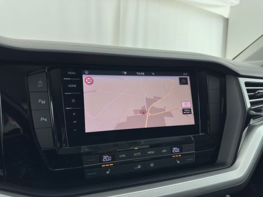 Volkswagen Touareg 3.0 TDI (INCL.BTW) Aut. *ADAPTIVE-CRUISE | LUXURY-LEATHER | FULL-LED | BLIND-SPOT | HEATED-COMFOR... ActivLease financial lease