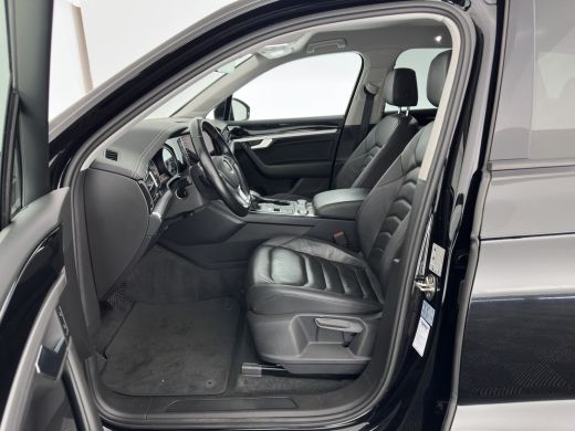 Volkswagen Touareg 3.0 TDI (INCL.BTW) Aut. *ADAPTIVE-CRUISE | LUXURY-LEATHER | FULL-LED | BLIND-SPOT | HEATED-COMFOR... ActivLease financial lease