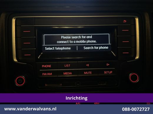 Volkswagen Transporter 2.0 TDI 150pk L2H1 Inrichting Euro6 Airco | Camera | Leder | Cruisecontrol | 2500kg Trekhaak Park... ActivLease financial lease