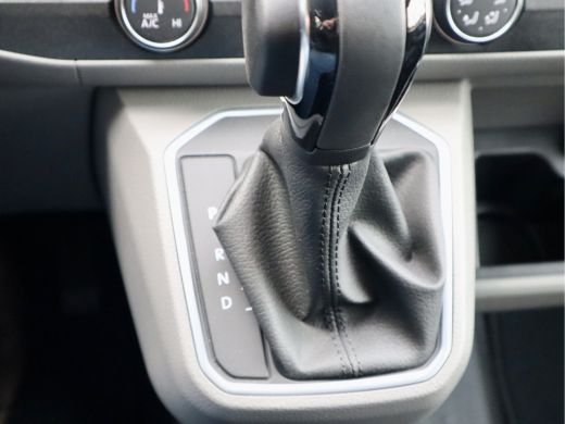 Volkswagen Transporter 2.0 TDI BULLI 150PK DSG LUXE DUBBELE CABINE ActivLease financial lease