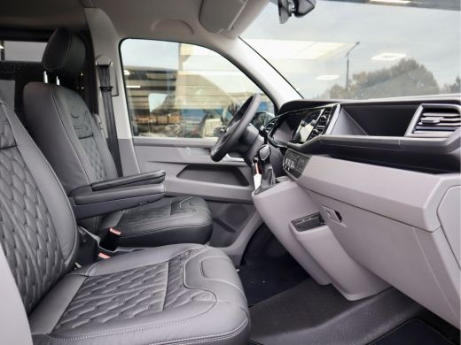 Volkswagen Transporter 2.0 TDI BULLI 150PK DSG LUXE DUBBELE CABINE ActivLease financial lease