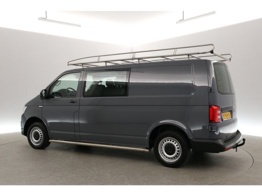 Volkswagen Transporter 2.0 TDI L2H1 | 140PK | DC | Airco | Cruise | Carplay | Trekhaak | Navi | Imperiaal | Parkeersens. ActivLease financial lease